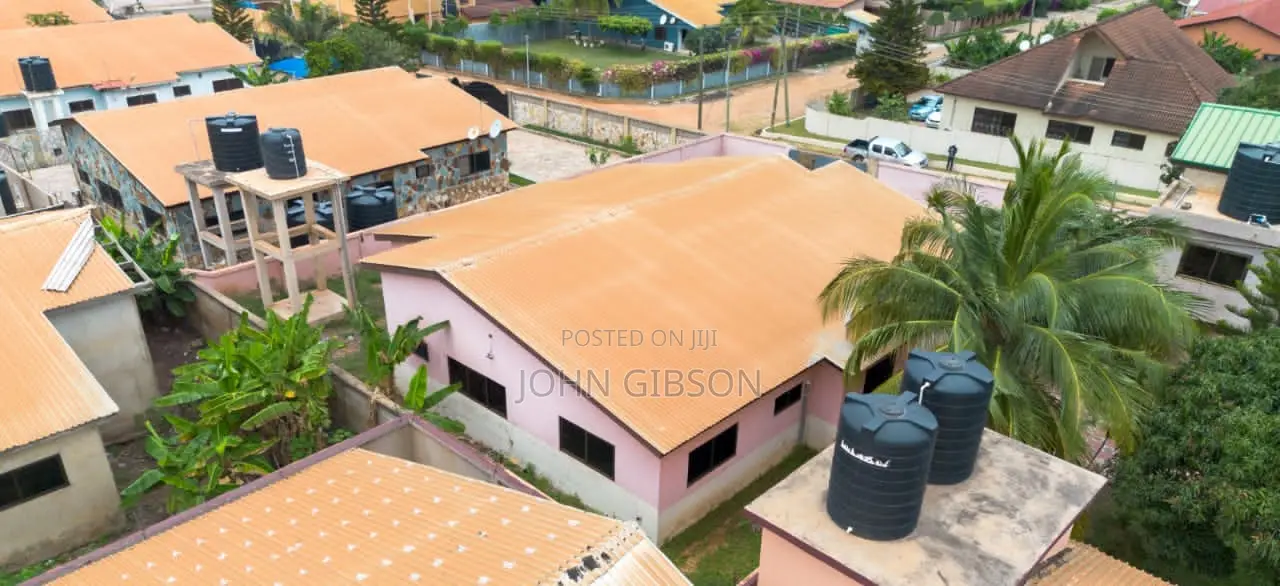 3bdrm House in Baatsona Total for sale
