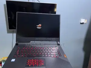 Laptop Asus ROG Strix G15 16GB Intel Core i7 SSD 1T