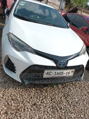 Toyota Corolla 2015 White