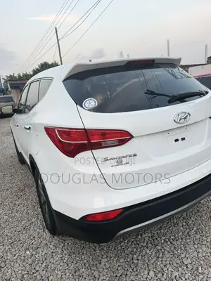 Hyundai Santa Fe 2014 White
