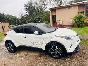 Toyota C-HR XLE Prermium FWD (2.0L 4cyl 2AM) 2018 White