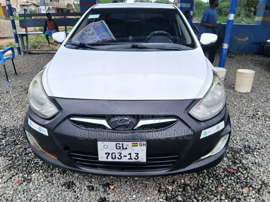 Hyundai Accent 2013 White
