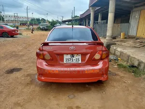 Toyota Corolla 2010 Red