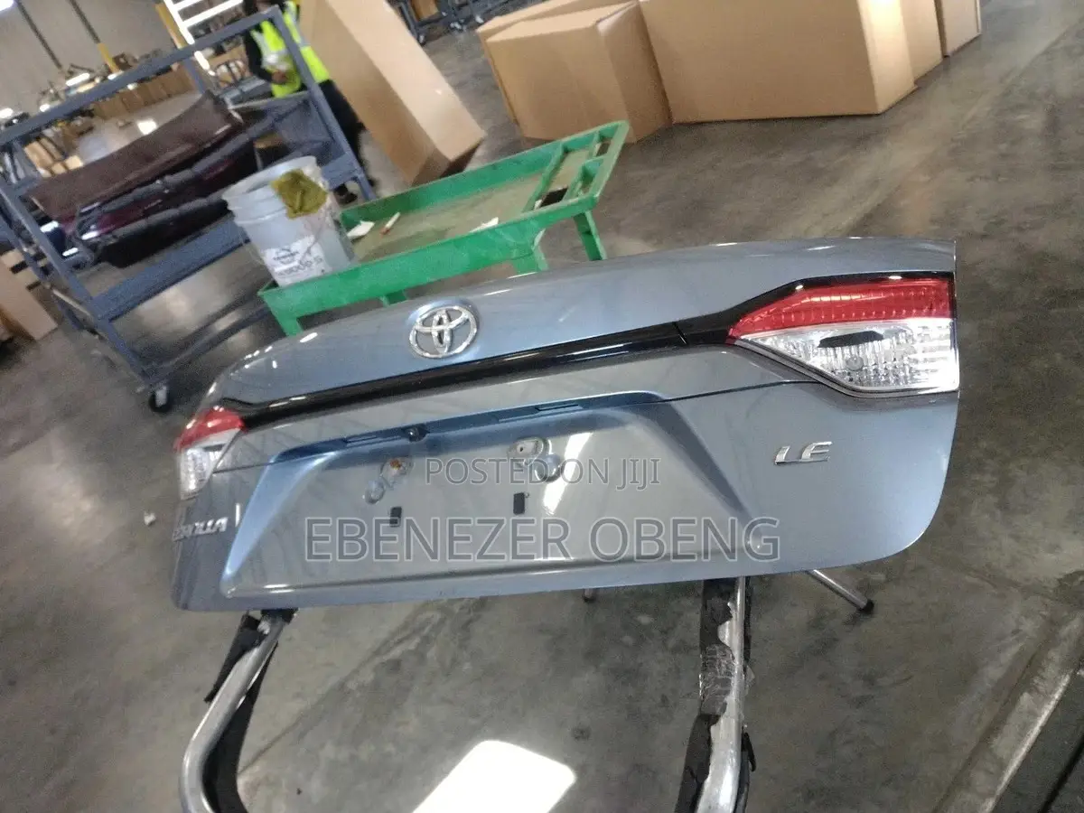 Toyota Corolla 2017 Boot