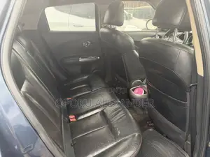 Nissan Juke 2011 Gray