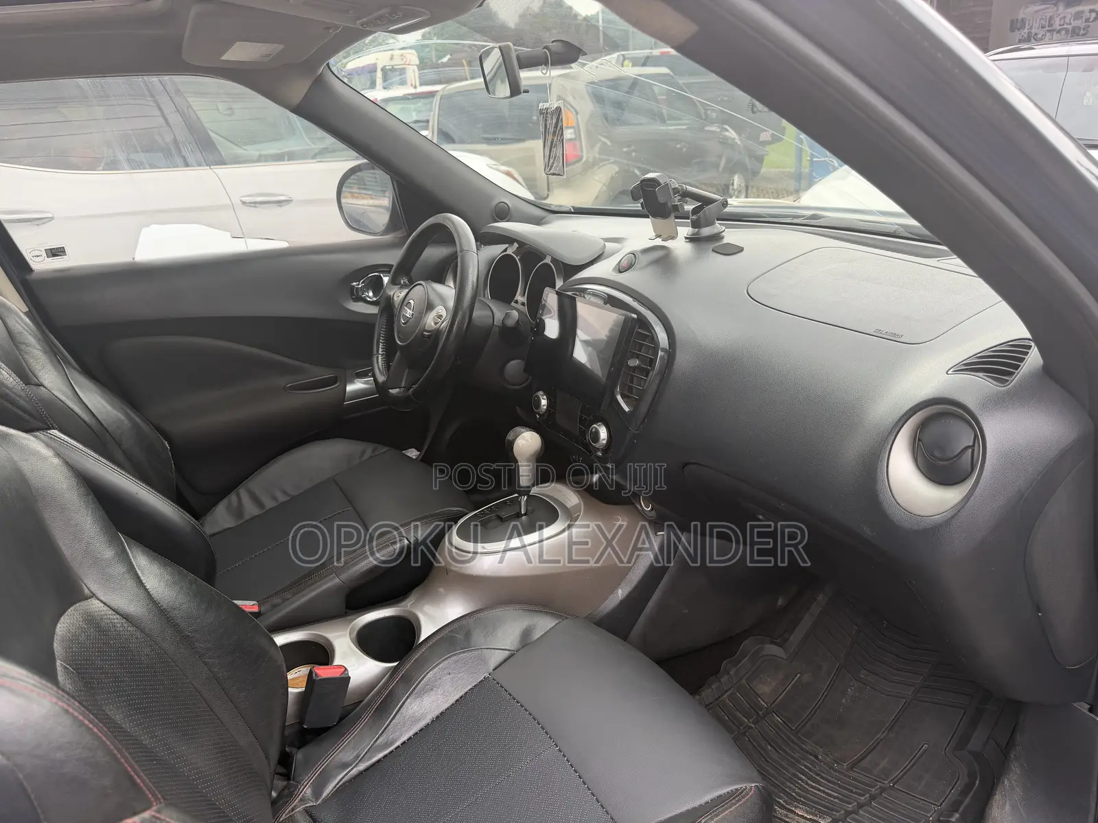 Nissan Juke 2011 Gray