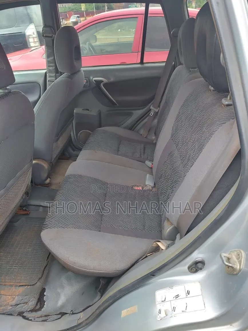 Toyota RAV4 2009 Silver
