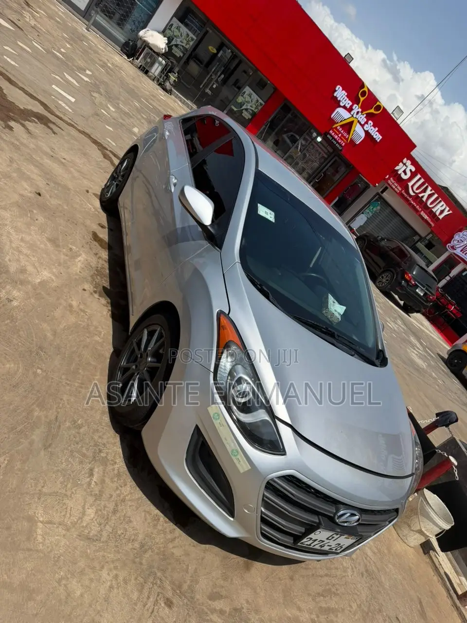 Hyundai Elantra Limited Sedan FWD (1.8L 4cyl 6A) 2016 Silver