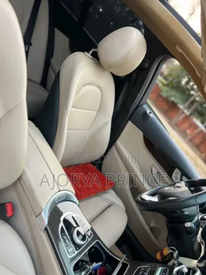 Mercedes-Benz C300 2017 Black