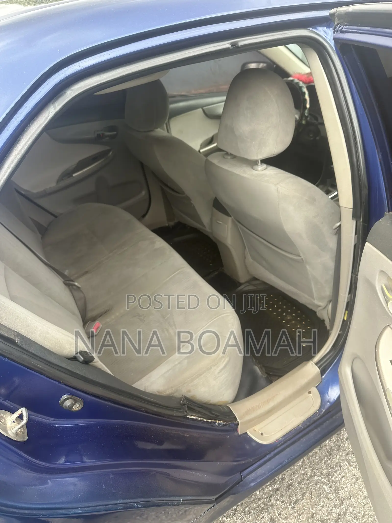 Toyota Corolla 2010 Blue