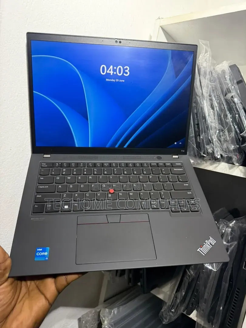 Laptop Lenovo ThinkPad T14 G3 16GB Intel Core i5 SSD 512GB