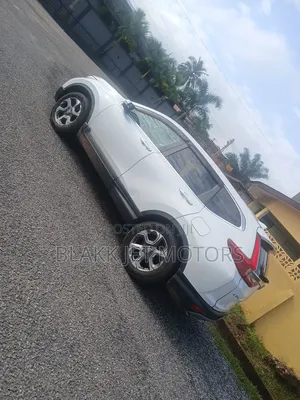 Honda CR-V 2019 White