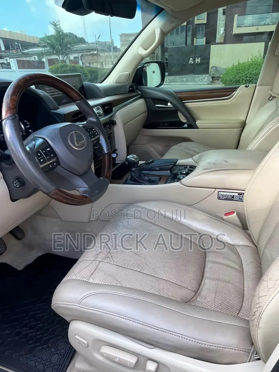 Lexus LX 570 AWD 2018 Black