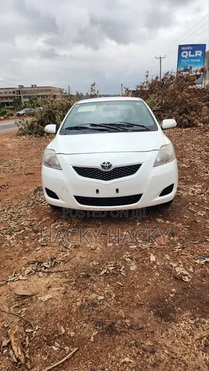 Toyota Belta 2011 White