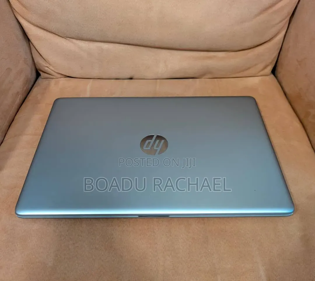 Laptop HP 255 G6 8GB AMD Ryzen 3 HDD 1T