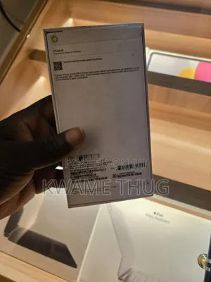 New Apple iPhone 16 Plus 128 GB Black