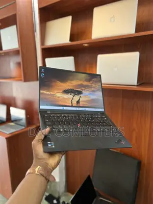 Laptop Lenovo ThinkPad X1 Carbon 32GB Intel Core i7 SSD 512GB