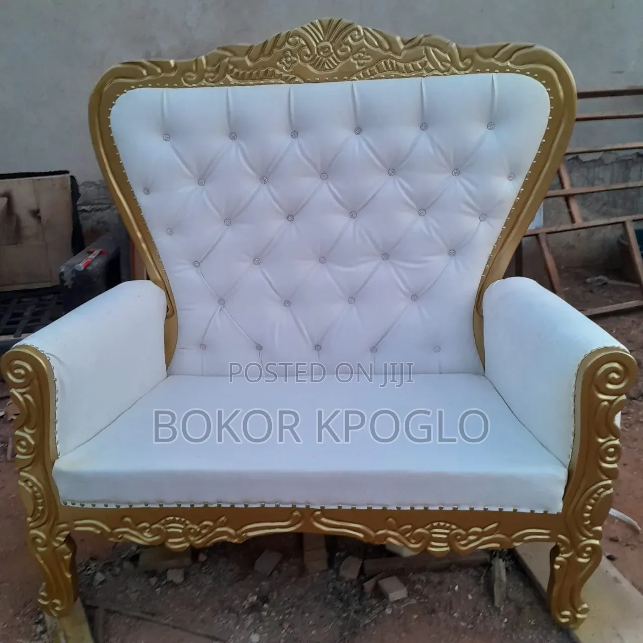 Royal Comfort Chair Maker's Man Is Available for You