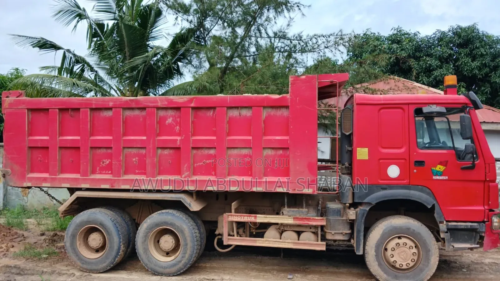 Sinotruck Howo Dump Truck for Sale