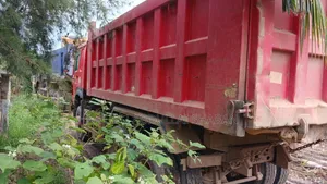 Sinotruck Howo Dump Truck for Sale