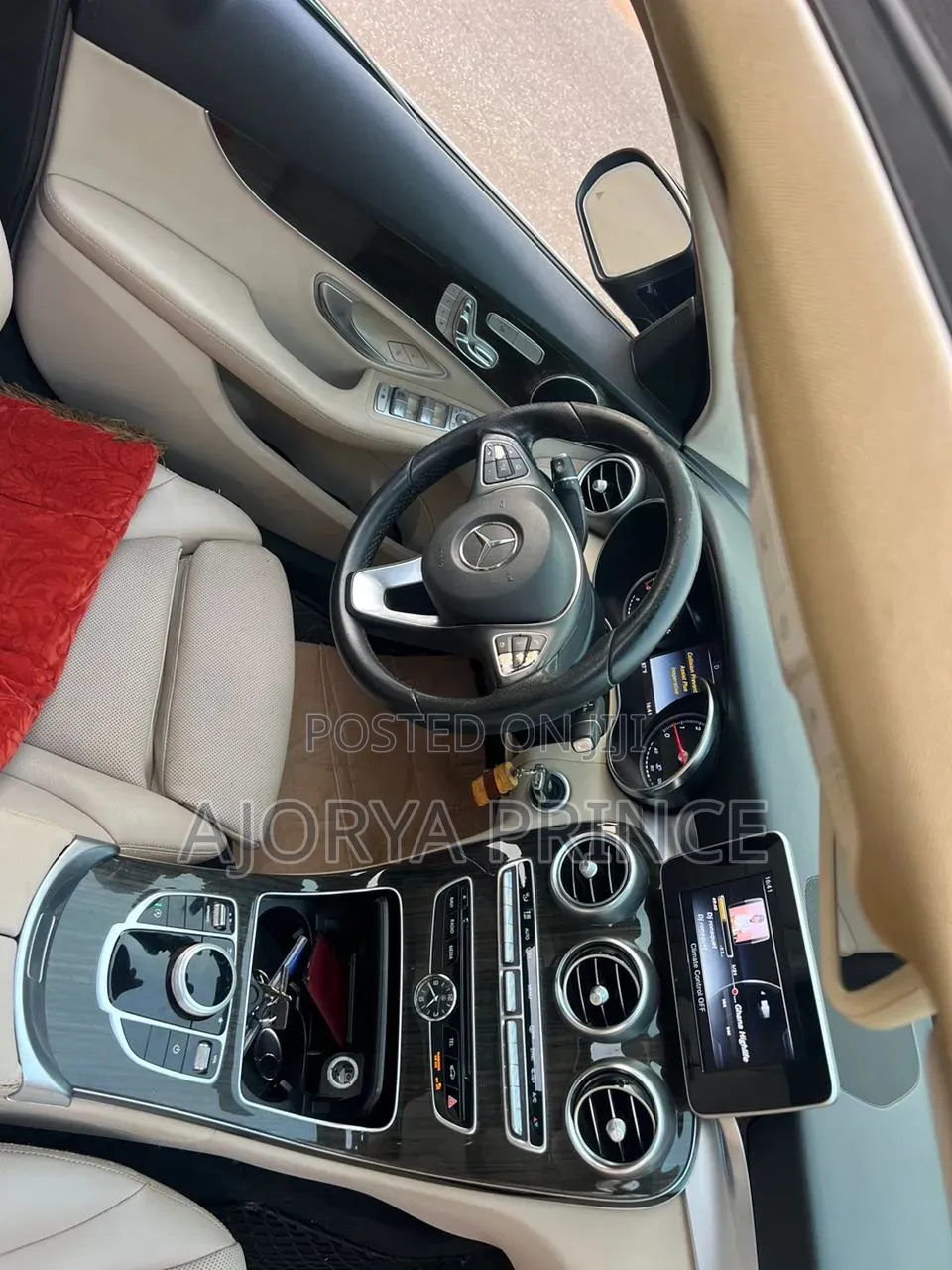 Mercedes-Benz C300 2017 Black