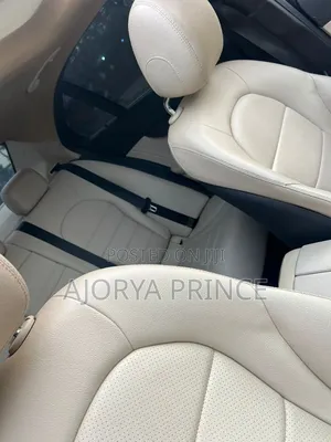 Mercedes-Benz C300 2017 Black