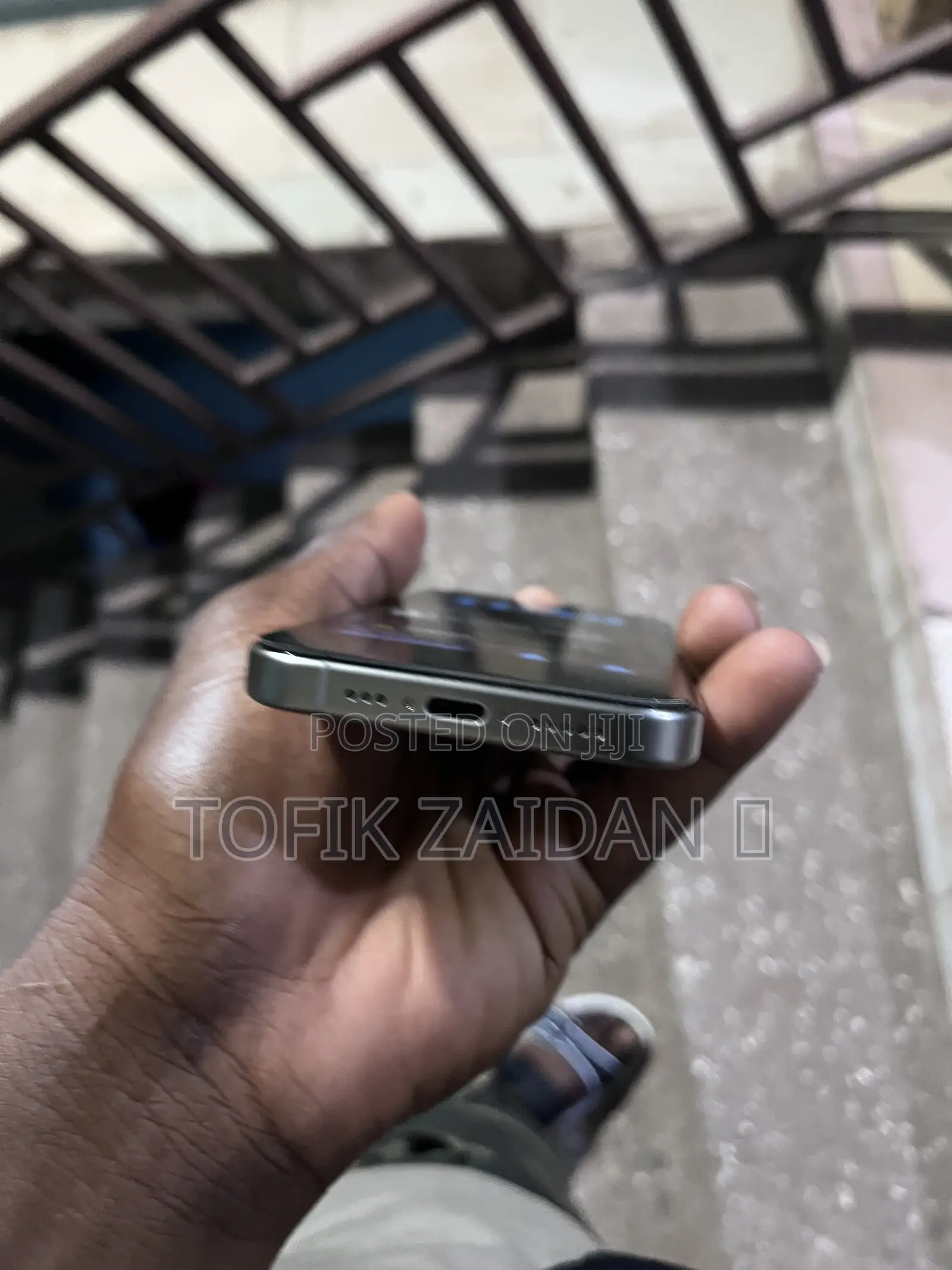 Apple iPhone 15 Pro 128 GB Gray