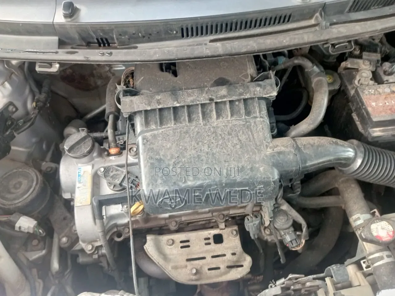 Toyota Vitz 1.3 FWD 3dr 2010 Silver