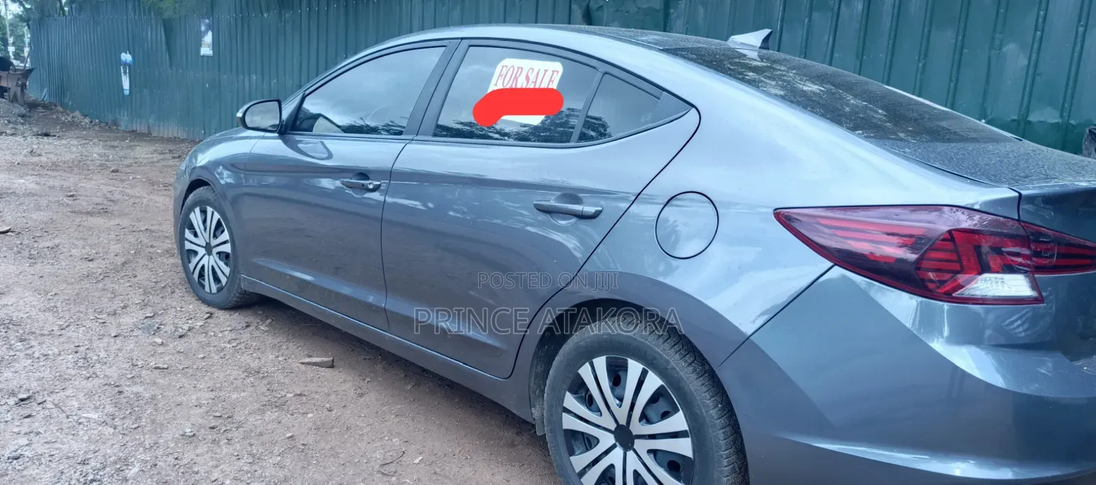 Hyundai Elantra 2010 Gray