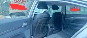 Hyundai Elantra 2010 Gray