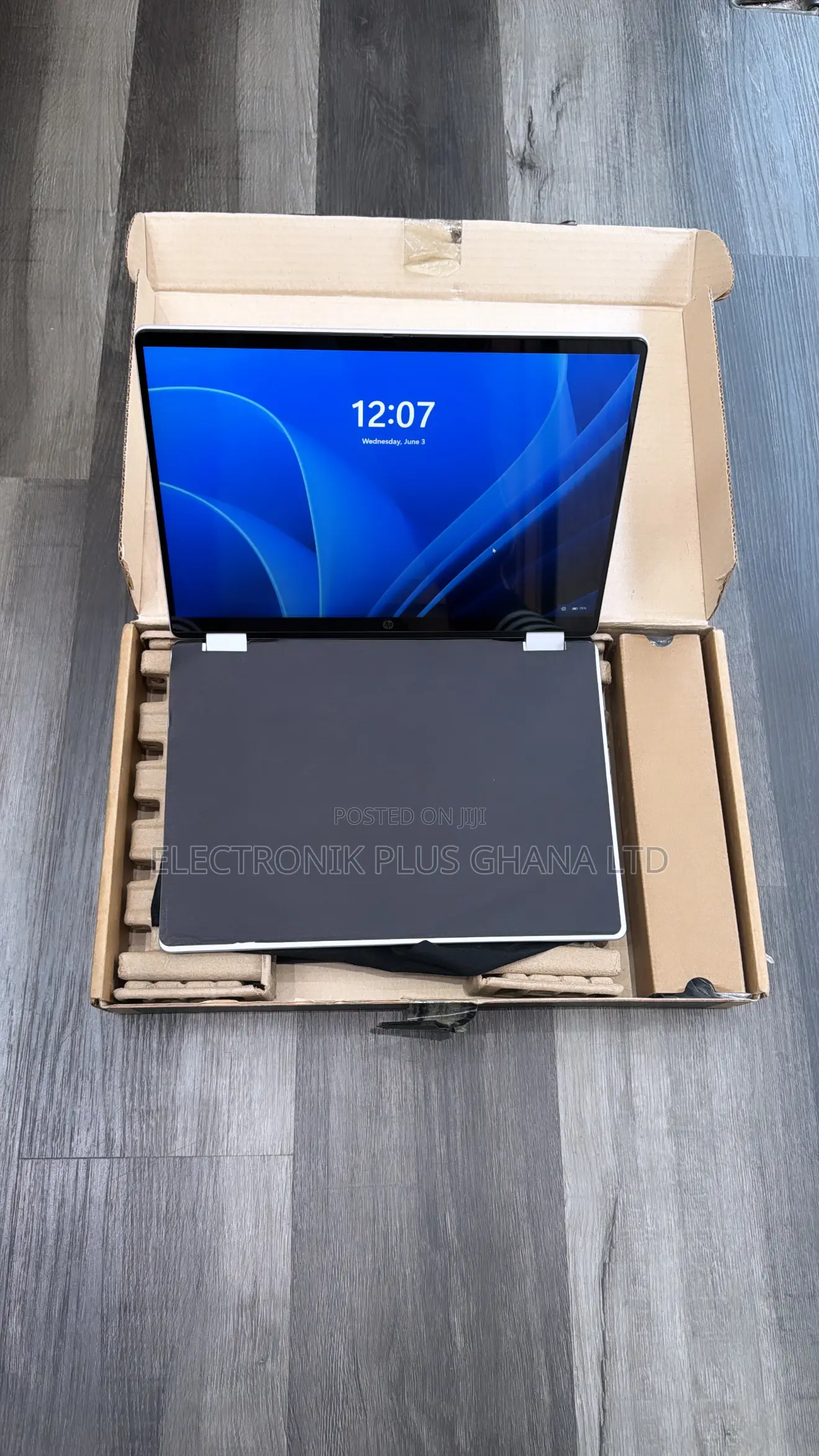Laptop HP OmniBook 5 Flip 14-fp0023dx 16GB Intel Core 7 SSD 512GB