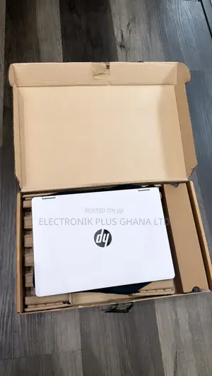 Laptop HP OmniBook 5 Flip 14-fp0023dx 16GB Intel Core 7 SSD 512GB