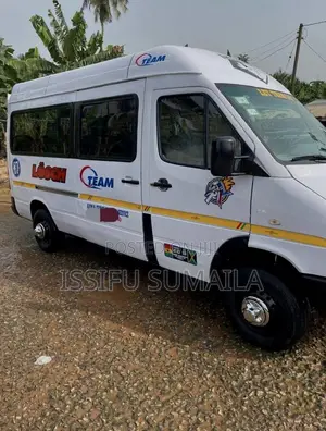Mercedes-Benz Sprinter 2012 White