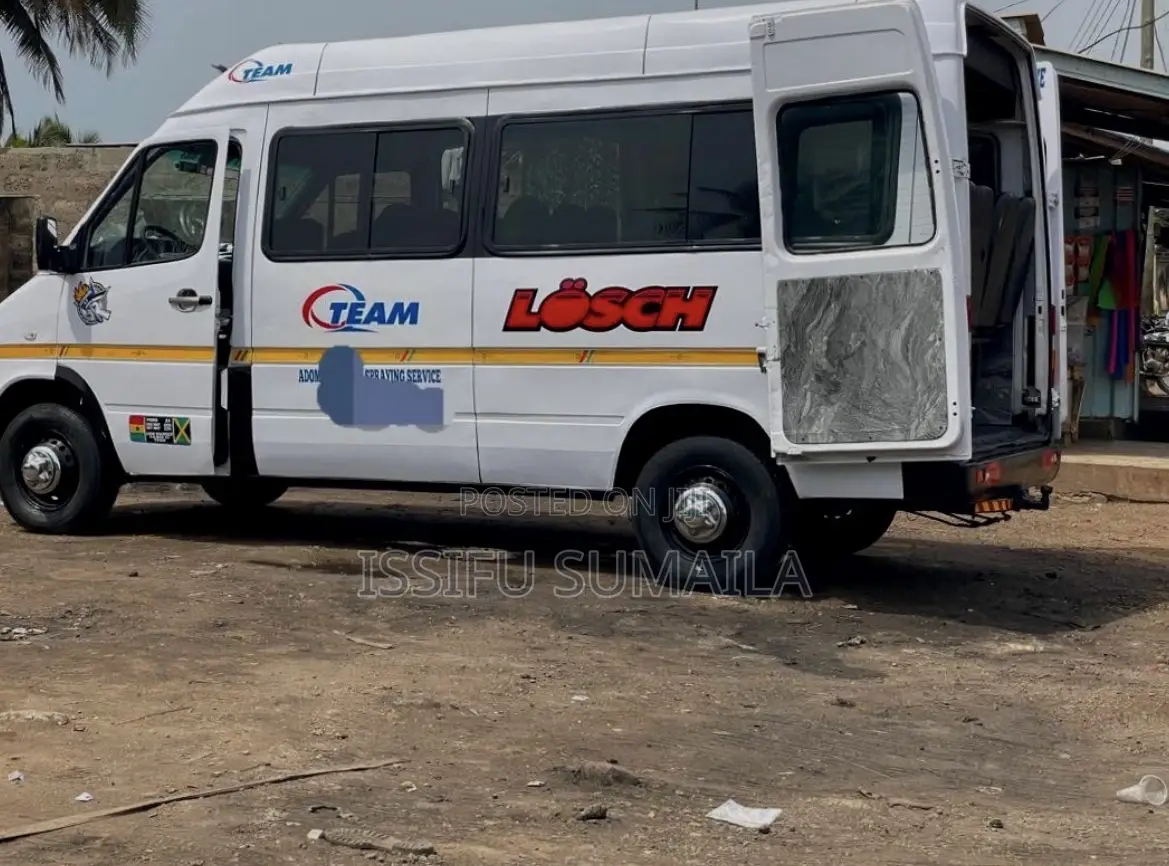 Mercedes-Benz Sprinter 2012 White