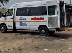 Mercedes-Benz Sprinter 2012 White
