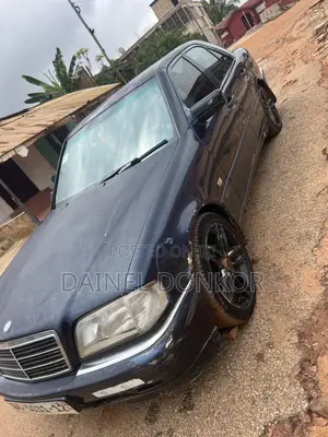 Mercedes-Benz C220 Classic 2000 Blue
