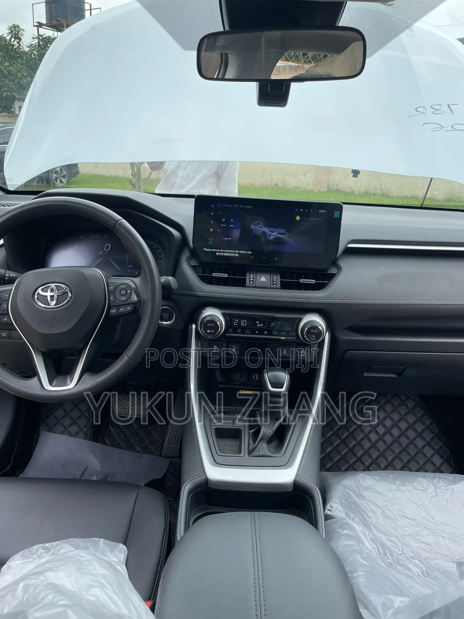 Toyota RAV4 2024 White