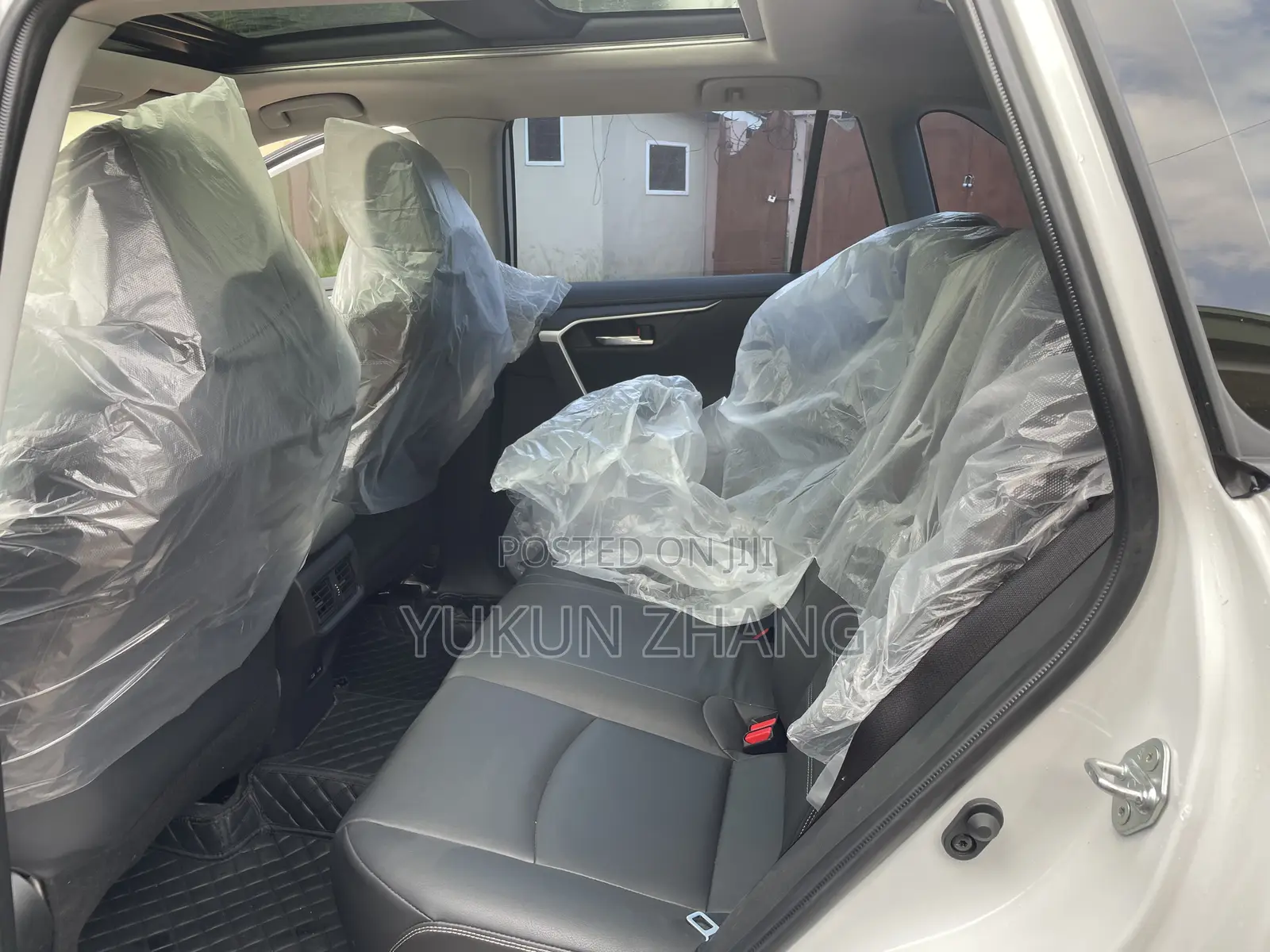 Toyota RAV4 2024 White