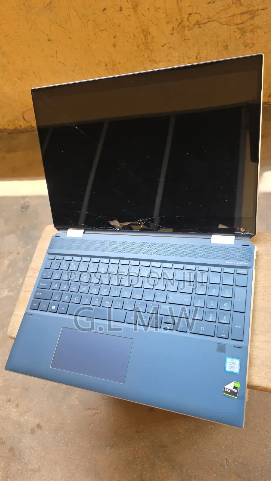 Laptop HP Spectre 16GB Intel Core i7 HDD+SSD 512GB