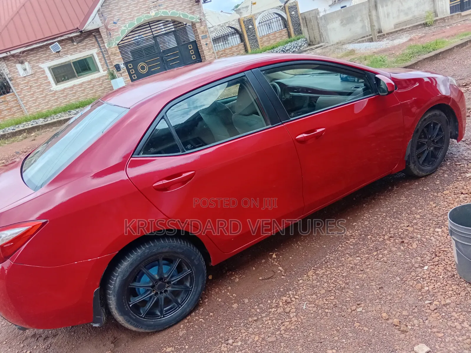 Toyota Corolla 2016 Red