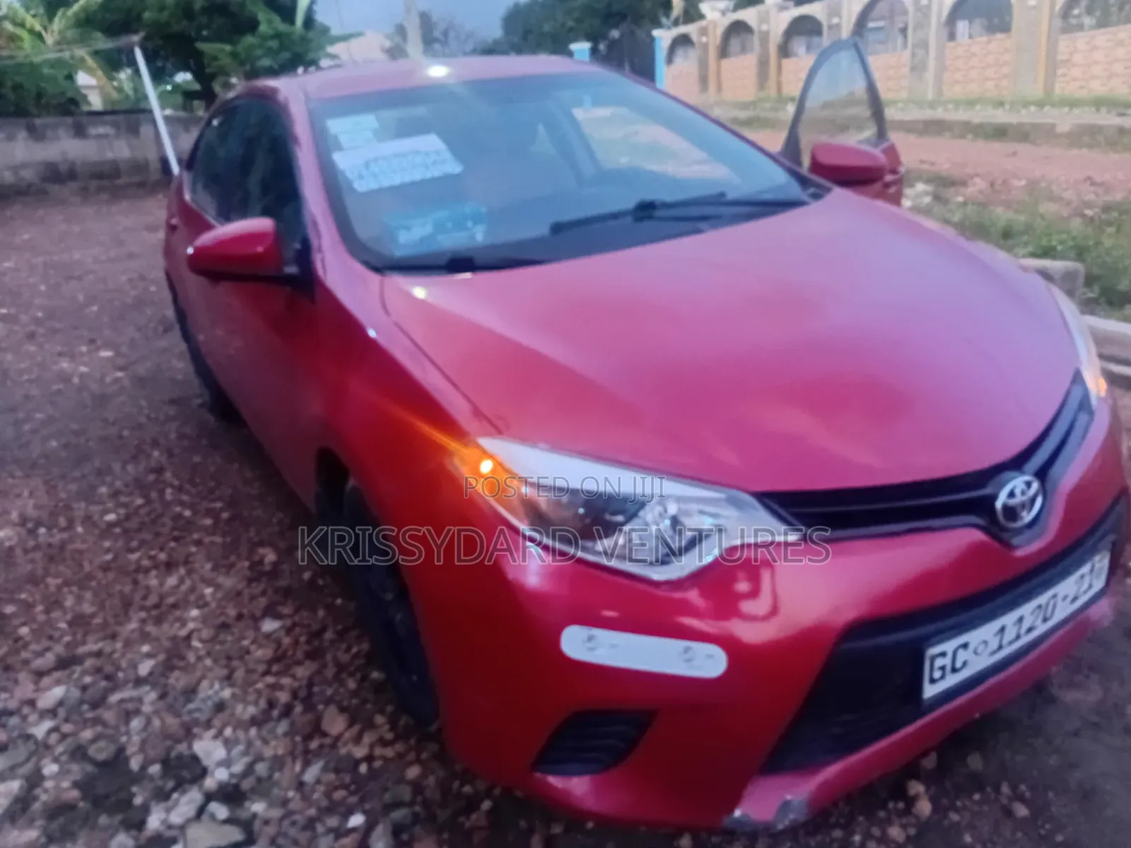 Toyota Corolla 2016 Red