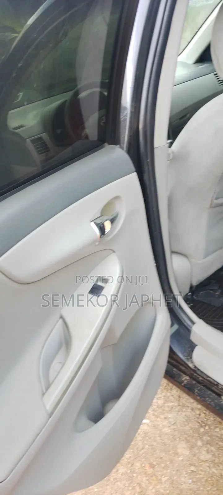Toyota Corolla 2010 Black