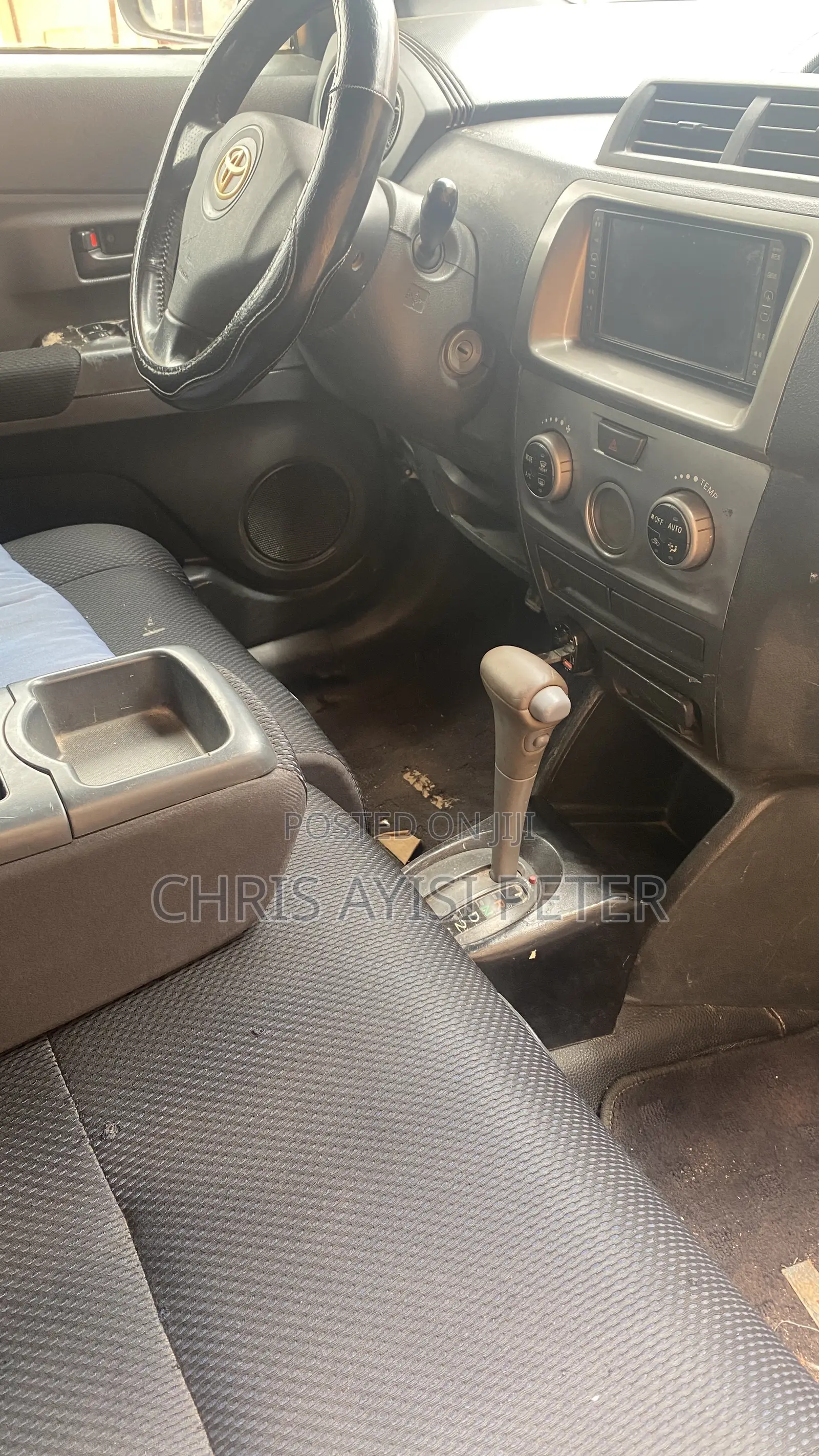 Toyota bB 2009 White