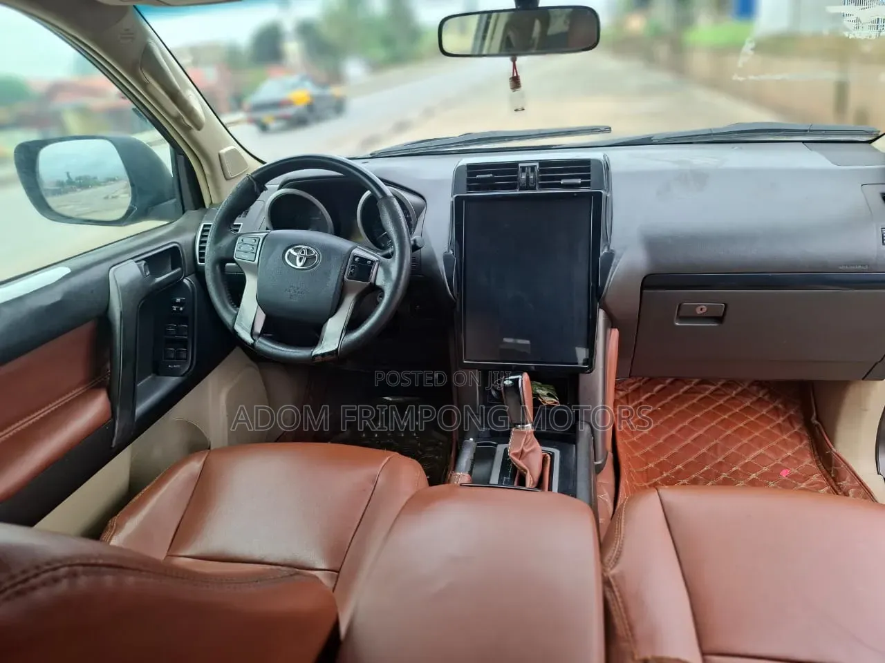 Toyota Land Cruiser Prado 2011 Brown