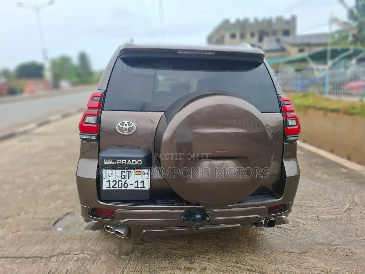 Toyota Land Cruiser Prado 2011 Brown