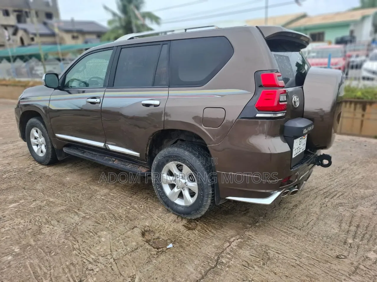 Toyota Land Cruiser Prado 2011 Brown