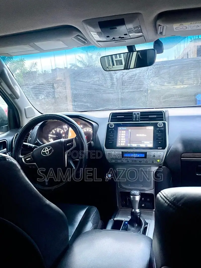 Toyota Land Cruiser Prado 2.7 2017 Black