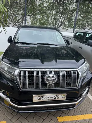 Toyota Land Cruiser Prado 2.7 2017 Black