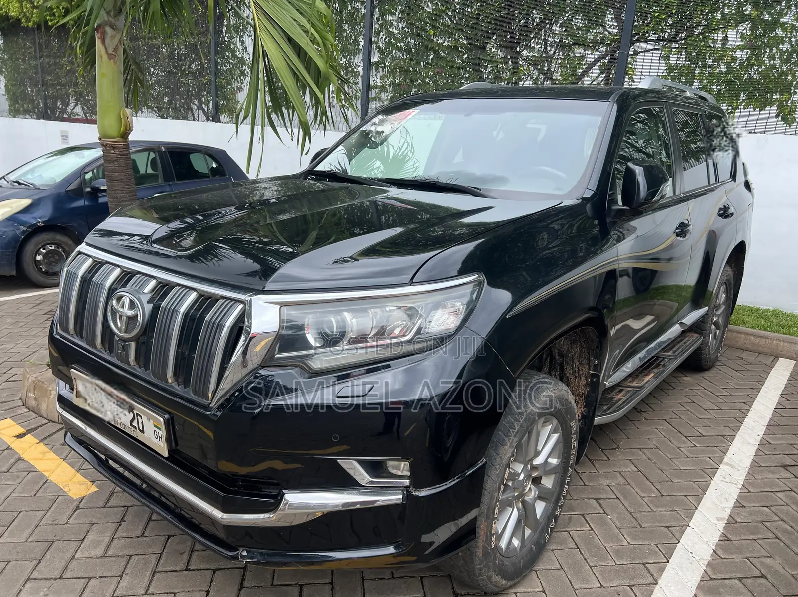Toyota Land Cruiser Prado 2.7 2017 Black