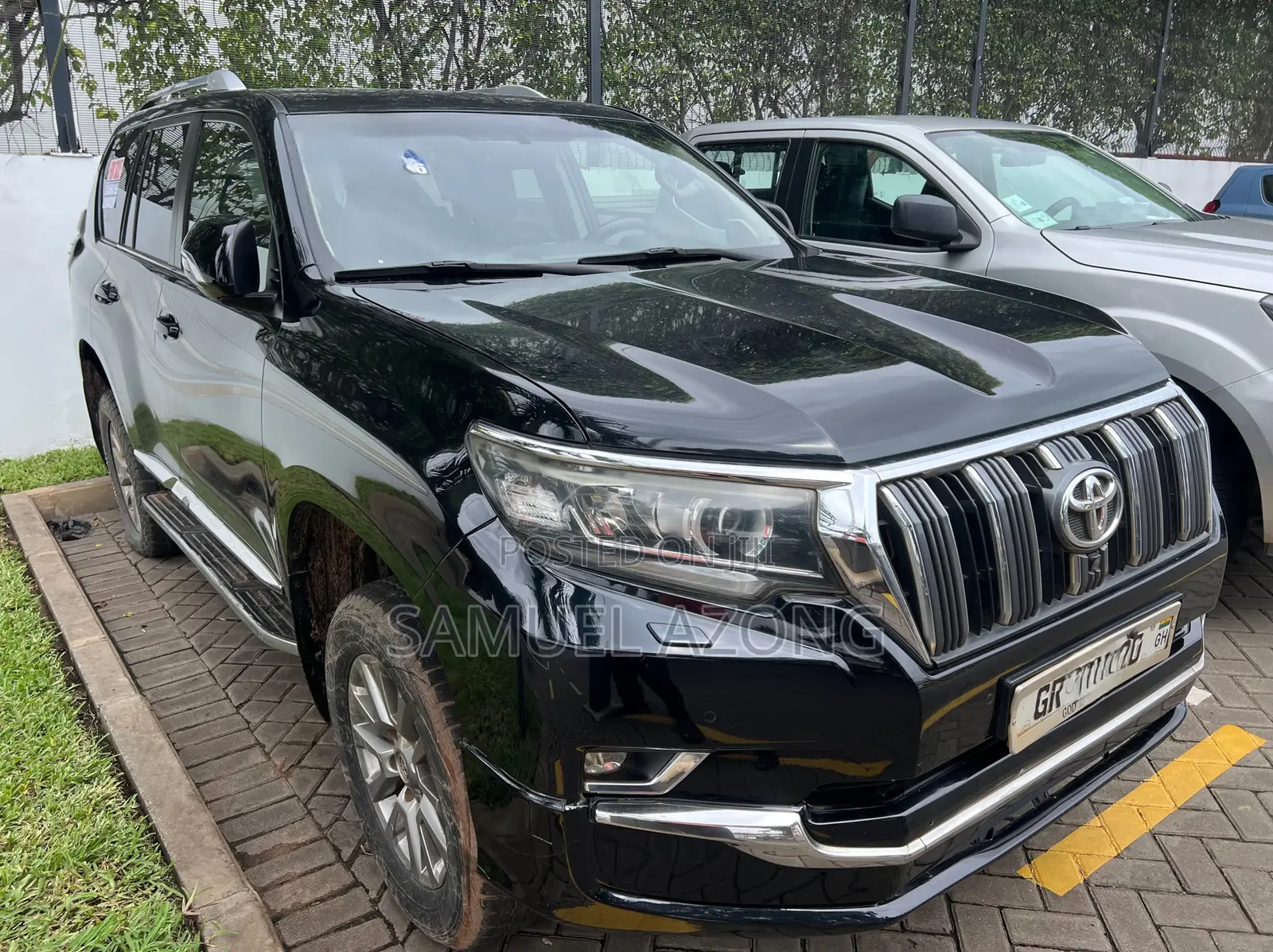 Toyota Land Cruiser Prado 2.7 2017 Black